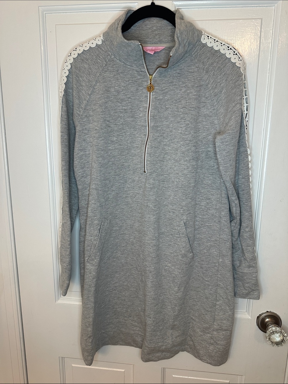 Lilly Pulitzer Gray Sweatshirt Dress with Gold‎ Zipper and Lace size S EUC